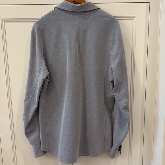 Lululemon Commission Button Down Shirt W/Zippered Pocket—Like New—Casual—M - Picture 8 of 12
